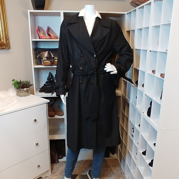 Escada Jackets & Blazers - $895 ESCADA DIAMOND GLOSS TRENCH 40/10